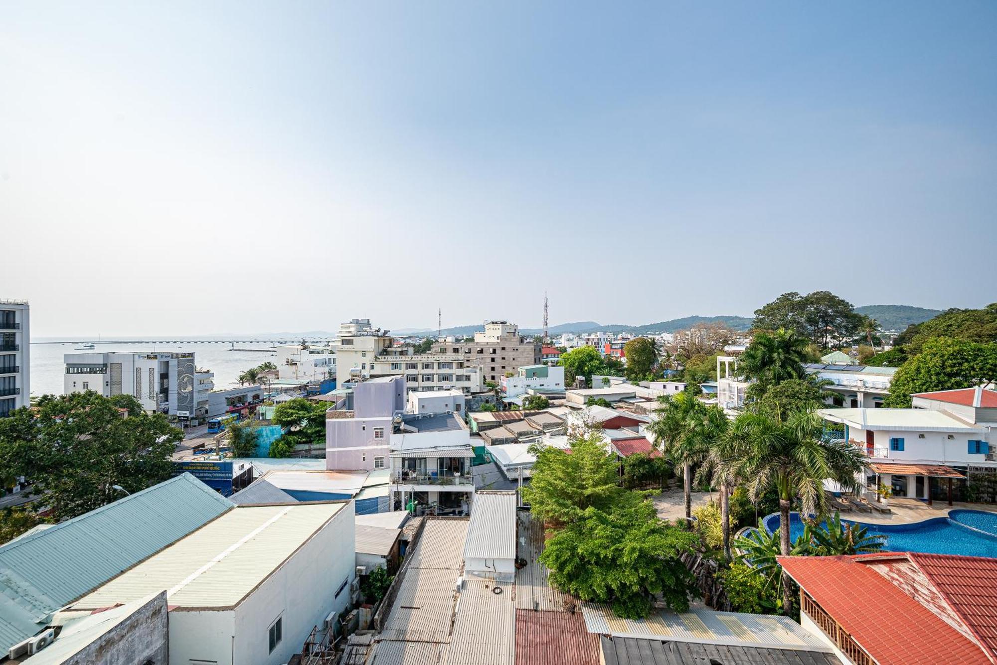 Tahiti Central Seaview - 50M To Night Market Фукуок Номер фото